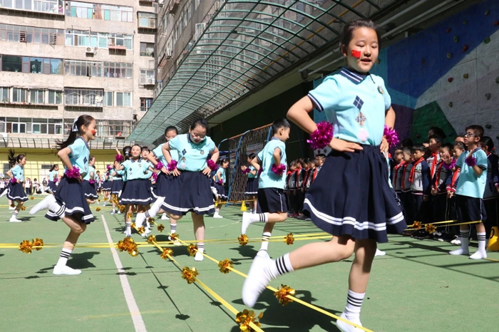 民狂歡